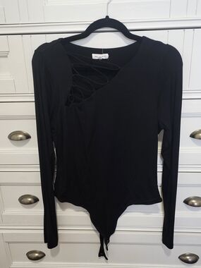 Good American Black Long-Sleeve Lace-Up Bodysuit